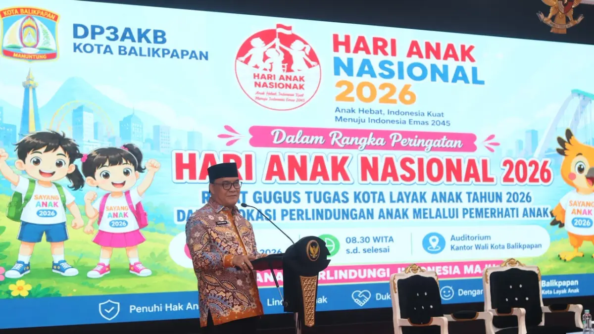 DORONG KLA PARIPURNA: Wakil Wali Kota Balikpapan Bagus Susetyo memberikan pengarahan saat membuka Rapat Gugus Tugas Kota Layak Anak (KLA) dan Advokasi Perlindungan Anak di Balikpapan. FOTO: ANGGI PRADITHA/KP