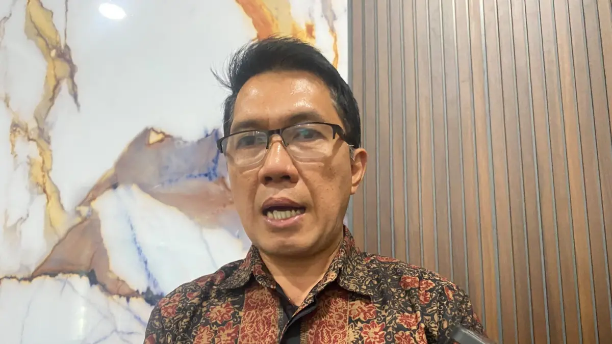 PERLUAS BANTUAN: Kepala Dinas Perumahan dan Permukiman (Disperkim) Kota Balikpapan, Rafiuddin, saat memberikan keterangan terkait perluasan program bantuan bedah rumah.&nbsp;
