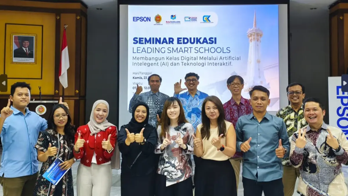 Epson Indonesia bersama Dinas Pendidikan DIY menggelar seminar Smart Classroom untuk mendorong pemanfaatan Artificial Intelligence (AI) dan teknologi interaktif dalam transformasi pendidikan digital di Yogyakarta.