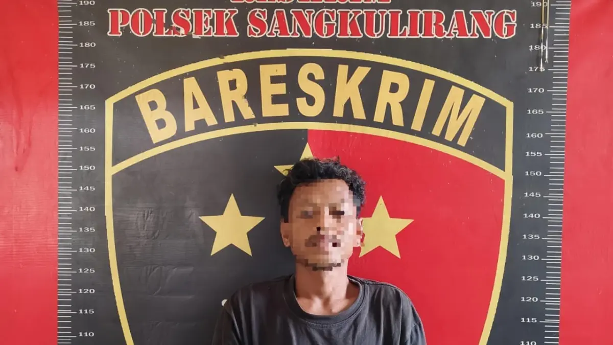 Terduga pelaku pencurian sepeda motor di Desa Susuk Luar, Kecamatan Sandaran, ditangkap Tim Enggang Sangsaka Polsek Sangkulirang di sebuah penginapan, Rabu (22/7). (IST)