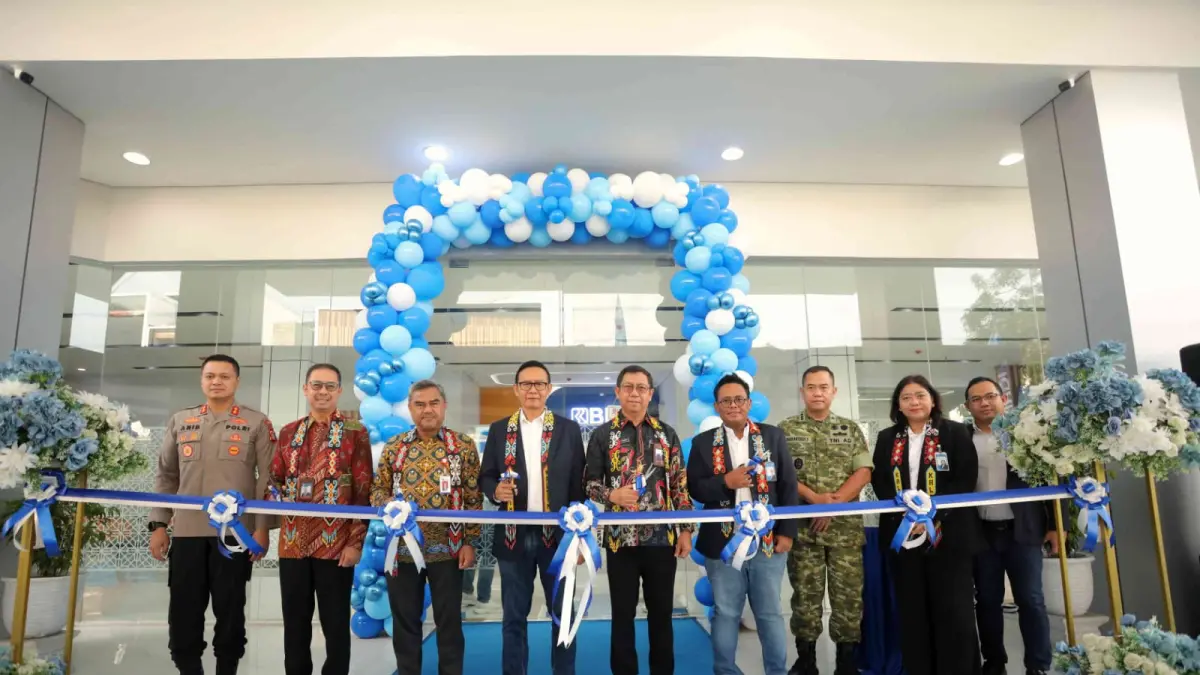 Peresmian BO Samarinda Pelita, Samarinda&nbsp;dihadiri&nbsp;Direktur Network Retail and Funding BRI Aquarius Rudiyanto, Regional CEO BRI Banjarmasin Bambang Indriatmoko, Regional Audit Office BRI Banjarmasin Indah Bayu Wijayanti, dan&nbsp;jajaran manajemen BRI.&nbsp;(IST)