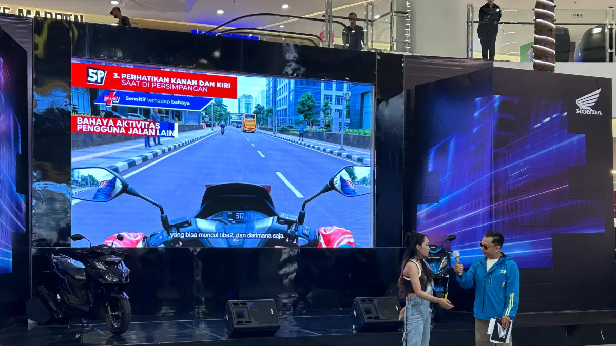 PERDANA DI BALIKPAPAN: Astra Motor Kaltim 1 resmi menggelar Public Exhibition New Vario Evo 160 di Atrium Pentacity Shopping Venue, Balikpapan, Sabtu (25/7/2026). Generasi ke-9 Honda Vario ini hadir dengan desain lebih agresif serta pilihan varian CBS, CBS Nitro, dan ABS. DINA ANGELINA/KP