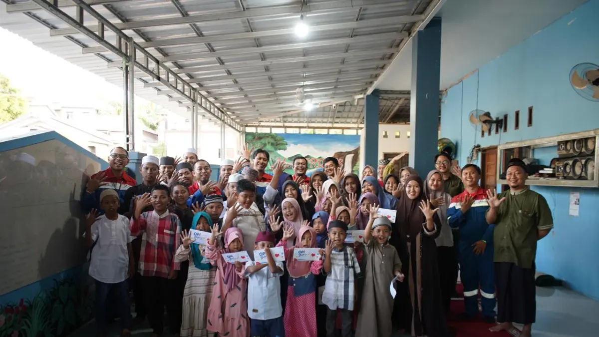 PEDULI: PT PPN Kilang Balikpapan menyerahkan bantuan paket sembako, dana operasional serta santunan di Panti Asuhan Al Firdaus. Wujud kepedulian terhadap kesejahteraan anak-anak sekaligus bentuk dukungan agar kegiatan pembinaan dan pengasuhan terus berjalan dengan baik.