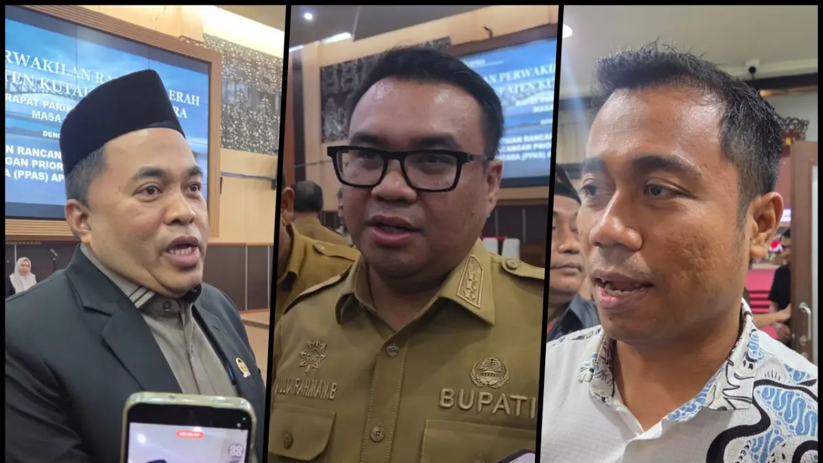 SOROTI AKSI WALKOUT: Bupati Kutai Kartanegara Aulia Rahman Basri (tengah), menyangkan sekaligus mempertanyakan dukungan politik usai seluruh anggota Fraksi PDI Perjuangan memilih aksi walkout saat Pemkab Kukar menyampaikan rancangan KUA-PPAS APBD 2027 dalam Rapat Paripurna DPRD Kukar, Selasa (28/7/2026). 