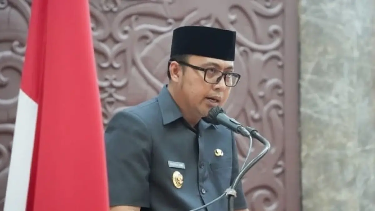 LAPORAN: Bupati Kutai Barat, Frederick Edwin saat menyampaikan laporan realisasi semester I APBD Kubar 2026.