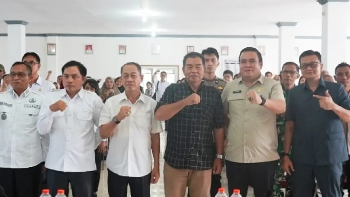 Pertemuan dalam rangka koordinasi pemanfaatan dan penertiban ruang publik di wilayah Kecamatan Melak. (IST)