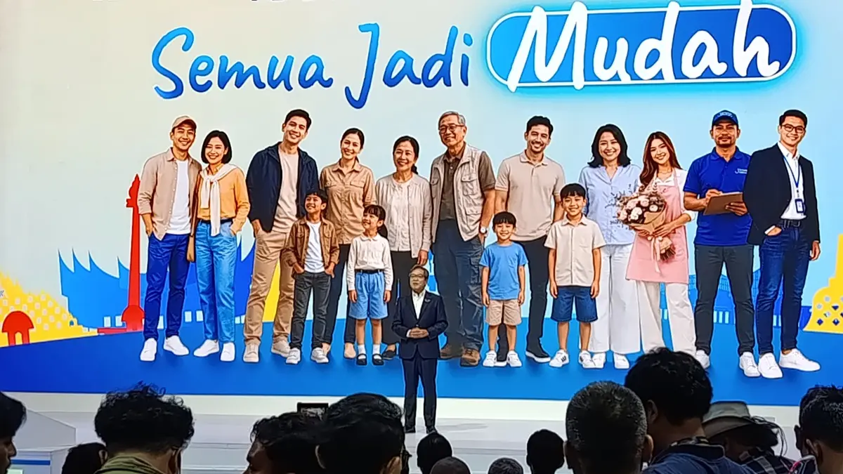 Presiden Direktur PT Astra Daihatsu Motor (ADM), Yasushi Kyoda, menyampaikan sambutan saat pembukaan booth Daihatsu di GIIAS 2026 di ICE BSD City, Tangerang, Rabu (29/7/2026). Ia menegaskan komitmen Daihatsu menghadirkan solusi mobilitas berkelanjutan melalui tema "Karena Kamu Ada, Semua Jadi Mudah."