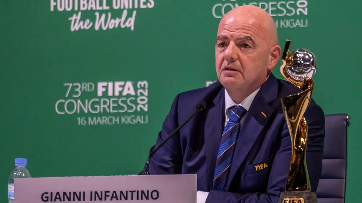 Presiden FIFA.