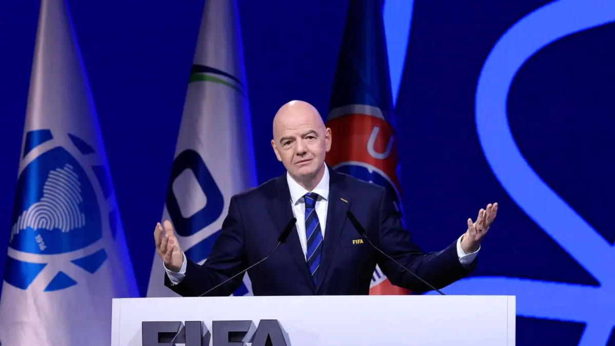 Presiden FIFA.