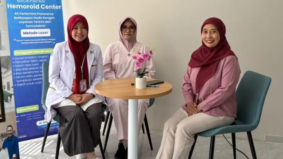 Dokter Naeny Fajriah Sp OG dan Ervina Rustianty dalam talk show bersama Radio KPFM Balikpapan, Senin (3/8).