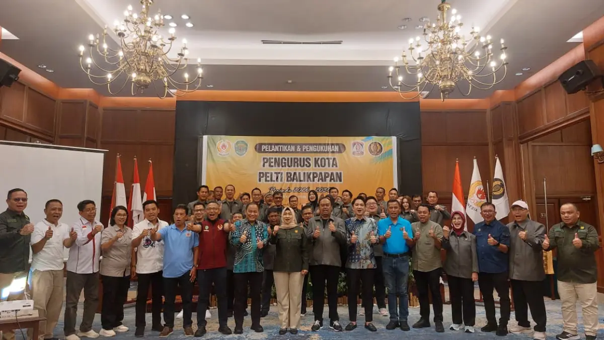 KOMITMEN: Pengkot Pelti Balikpapan sampaikan komitmen pembinaan demi kemajuan olahraga tenis. (OKTA/KP)