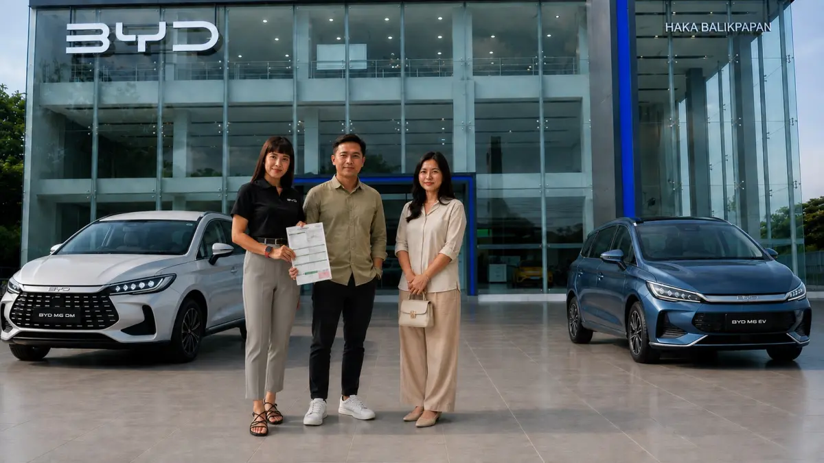PILIHAN BARU: BYD M6 EV dan BYD M6 DM menawarkan pilihan kendaraan listrik murni dan hybrid yang disesuaikan dengan kebutuhan mobilitas masyarakat.

&nbsp;