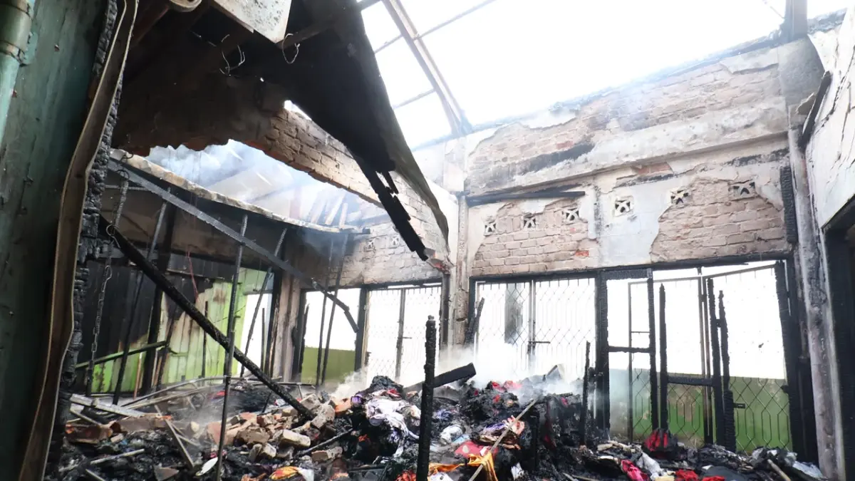 PRIORITAS: Pemkot Balikpapan akan menyiapkan TPS untuk memprioritaskan 80 pedagang terdampak pasca-musibah kebakaran yang menghanguskan 250 lapak pada Jumat (31/7/2026). (DINA/KP)