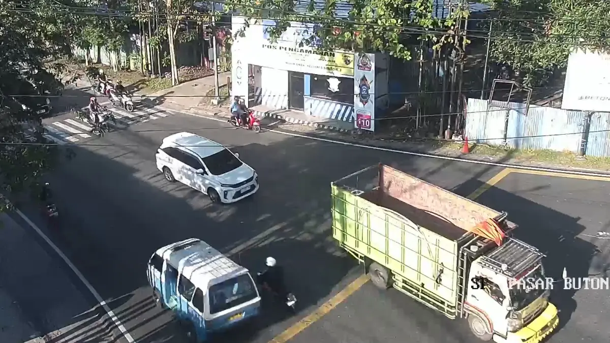 Jam operasional truk yang beredar di Simpang Buton, Balikpapan akan diperketat.
