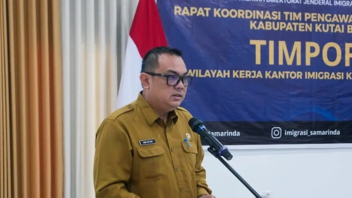 Sekda Kutai Barat Erik Victory membuka rapat optimalisasi TIMPORA