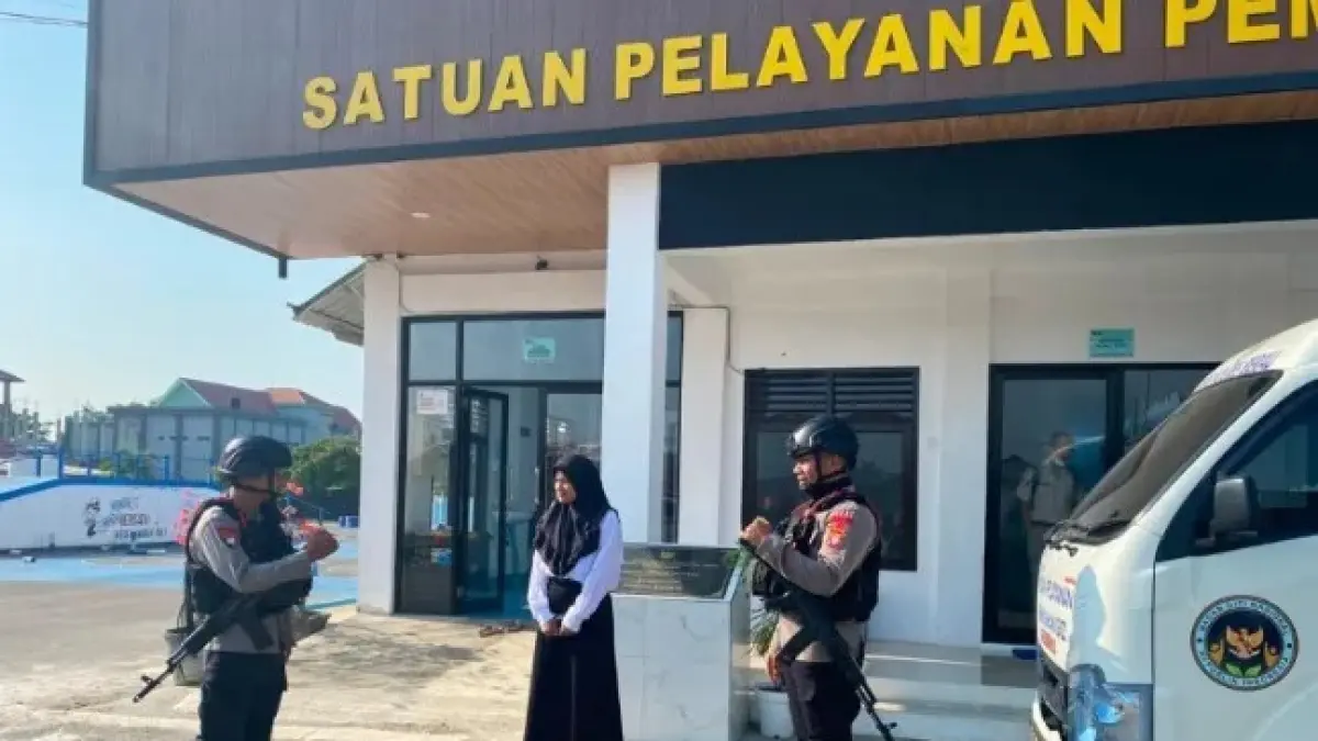 PENGAMANAN: Patroli keamanan dilakukan personel Brimob Polda Kaltim terhadap sejumlah obyek vital.