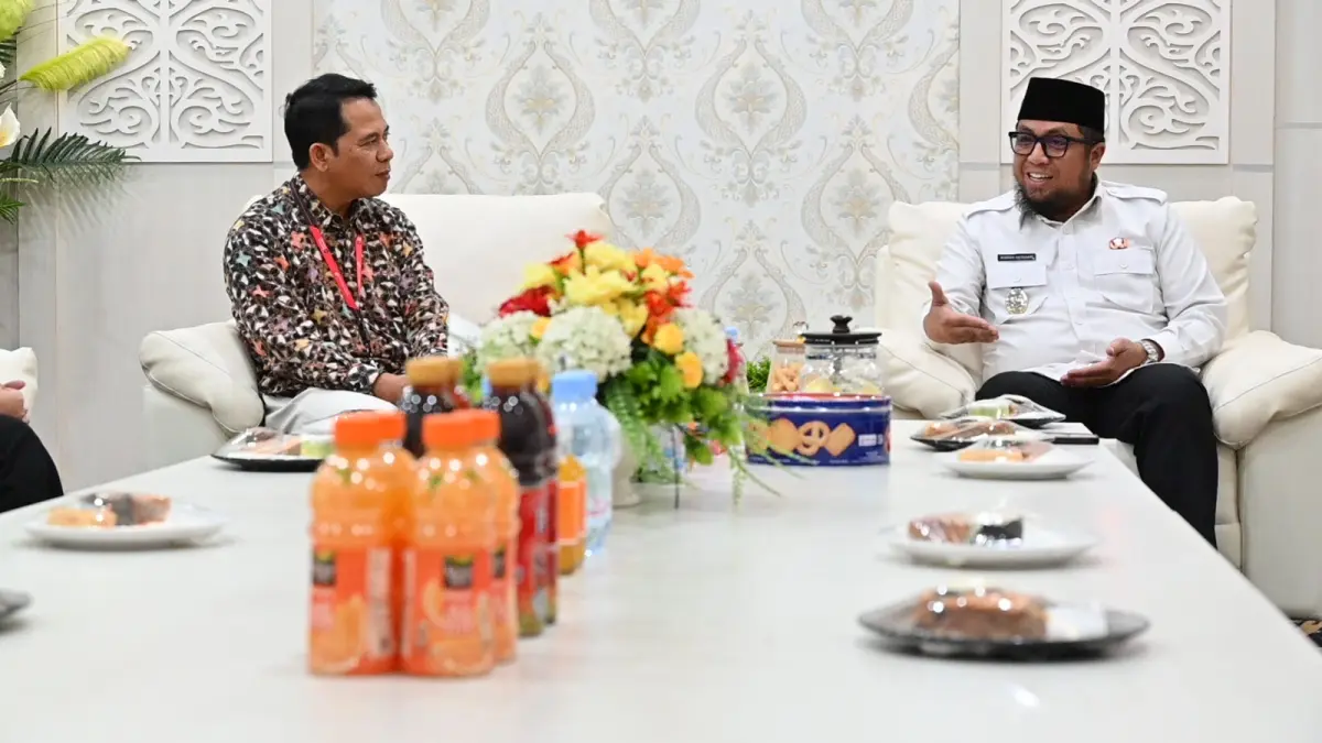 AUDIENSI: Pemkab Paser menerima manajemen PT Telkom dalam membahas penguatan jaringan di Paser.&nbsp;
