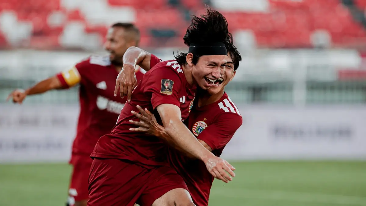 Arlyansyah Abdulmanan merayakan gol yang membawa Persija Jakarta unggul atas Arema FC pada laga perebutan tempat ketiga Piala Presiden 2026 di Stadion Kapten I Wayan Dipta, Gianyar.