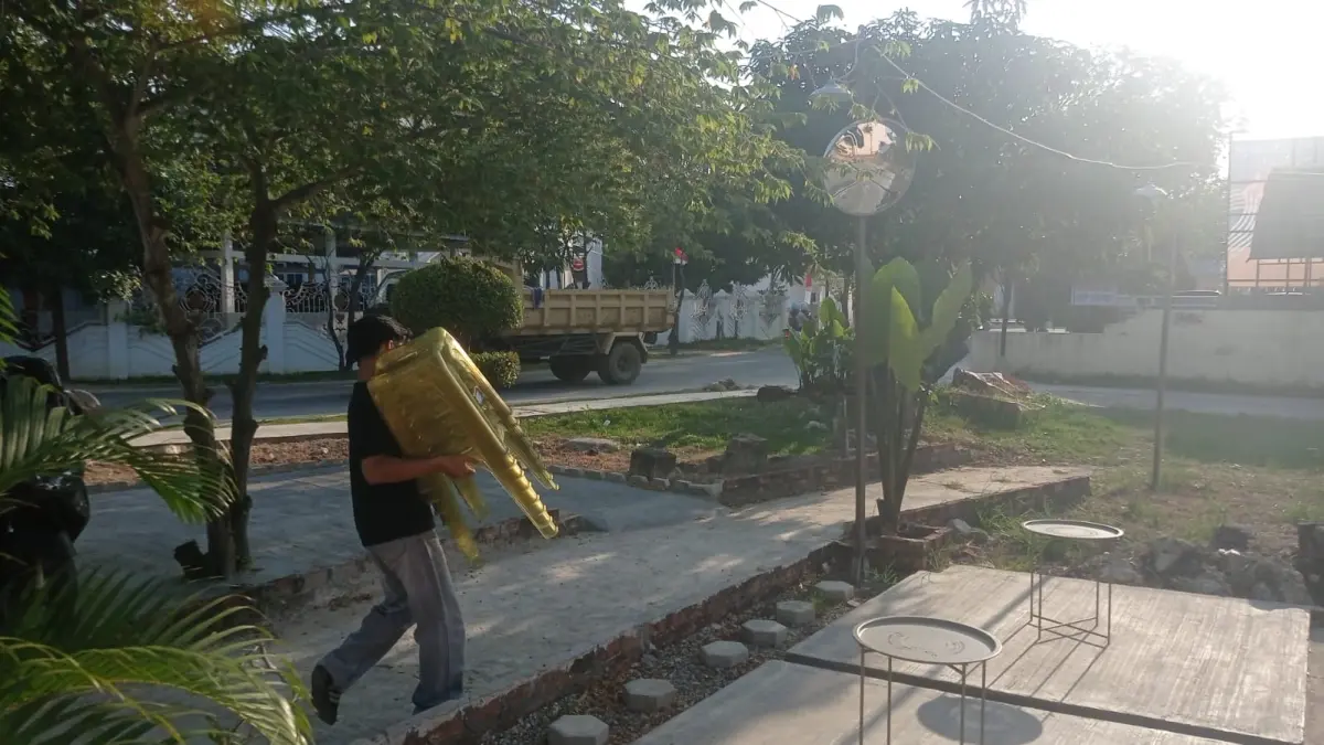 BERTUMPU TRANSAKSI: Capaian pendapatan dari BPHTB di triwulan kedua ini belum mencapai target yang dipatok oleh Bapenda Bontang. ADIEL KUNDHARA/KP