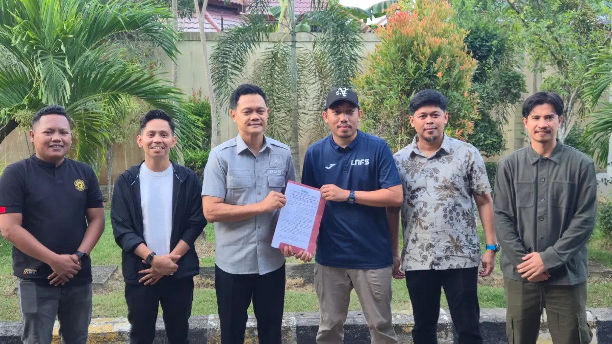 &nbsp;

Futsal Paser serius membidik emas di Porprov Kaltim 2026 mendatang dengan mendatangkan kepala pelatih Azhar Rahman. (Najib/KP)

&nbsp;