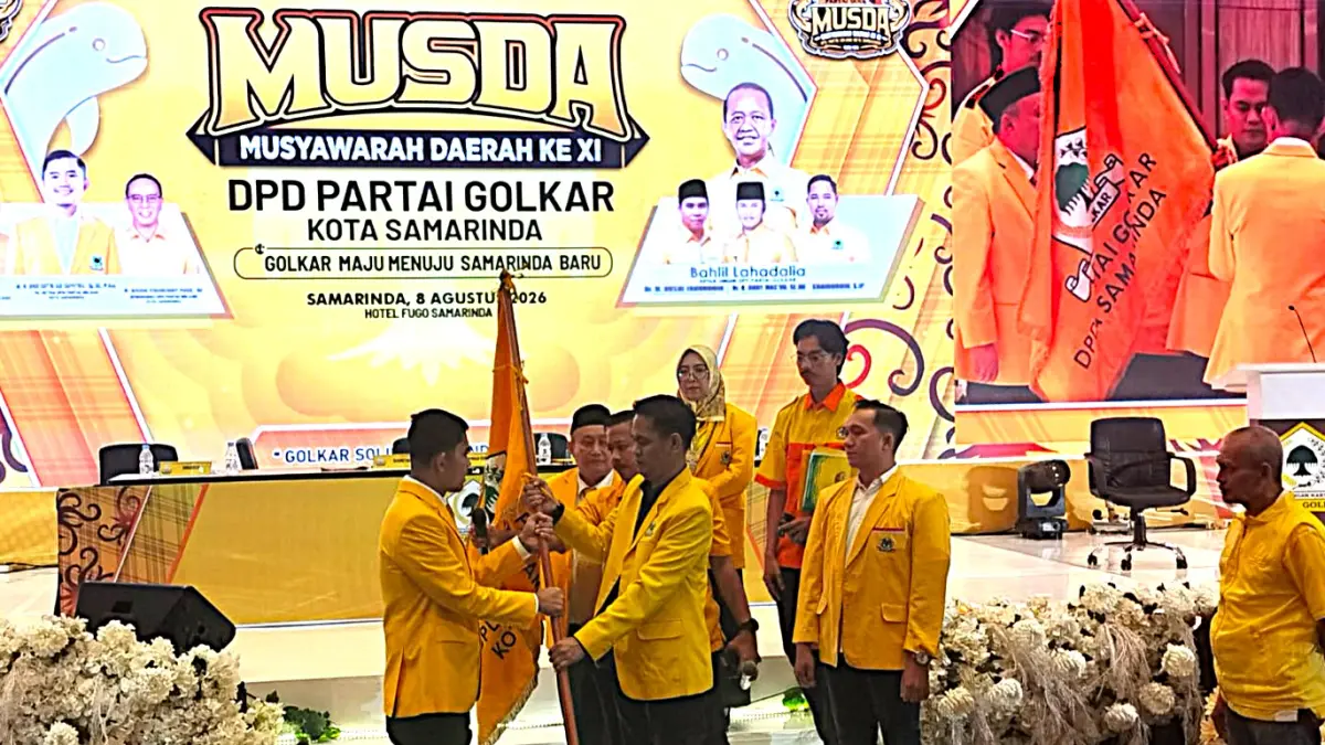 Andi Satya resmi terpilih secara aklamasi sebagai Ketua DPD Golkar Samarinda periode 2026–2030 dan langsung mematok target penguatan basis suara pemilih muda, penambahan kursi parlemen pada Pemilu 2029, serta persiapan menuju Pilkada Samarinda. (BAYU ROLLES / KALTIM POST)
