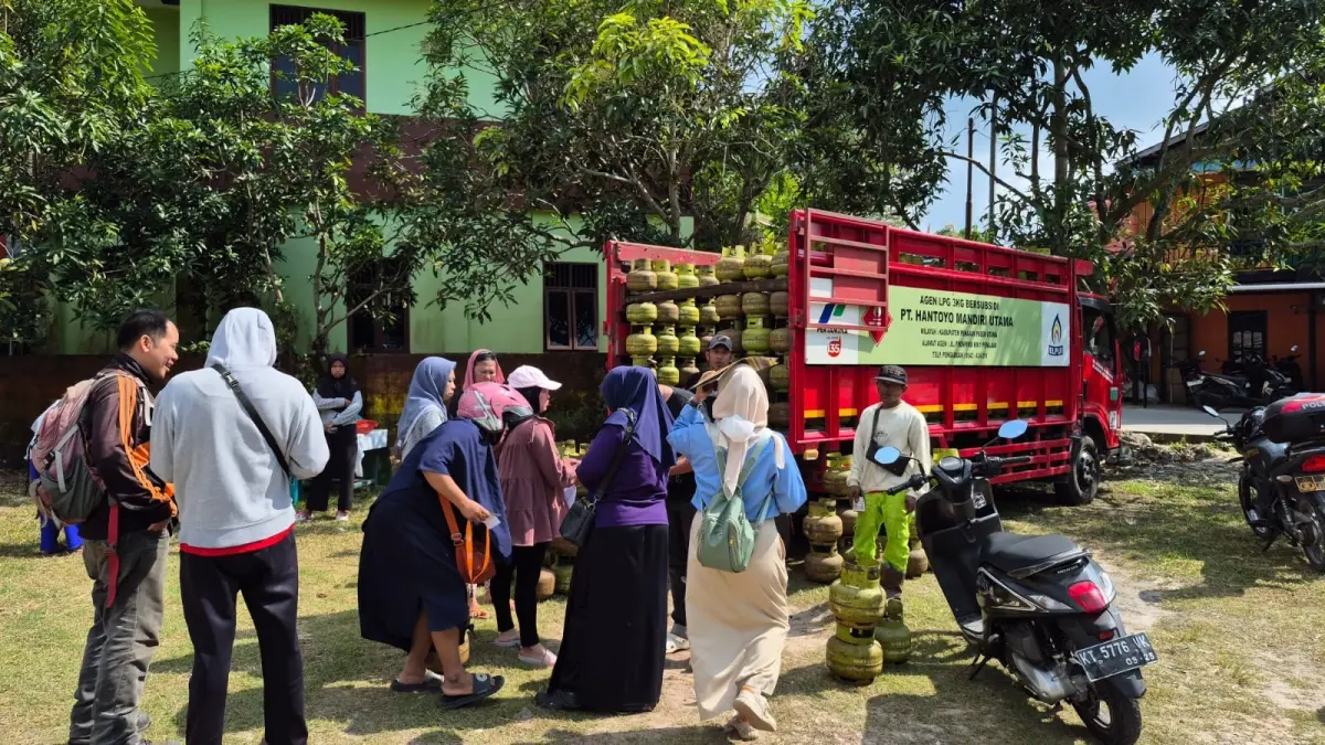 Dinas KUKM Perindag PPU menyediakan pasokan gas elpiji bersubsidi secara tepat sasaran bagi masyarakat dan pelaku usaha mikro