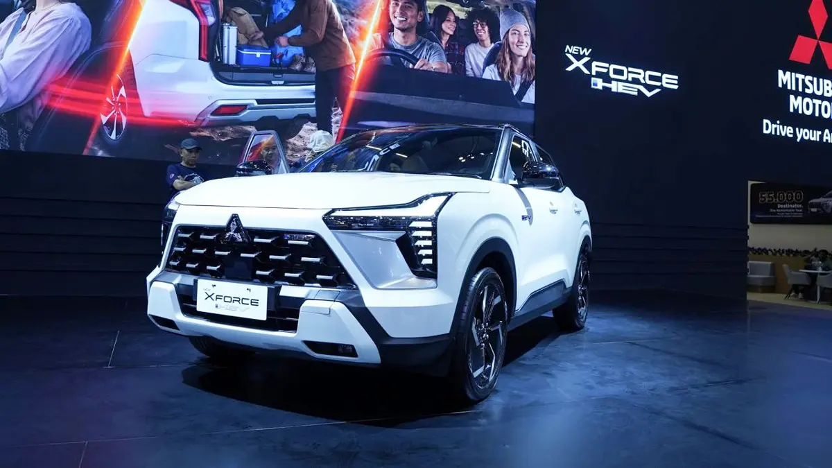 Mitsubishi New Xforce HEV tampil di GIIAS 2026, menawarkan teknologi hybrid, tujuh mode berkendara, serta fitur keselamatan dan kenyamanan yang lebih lengkap. (Foto: Istimewa)