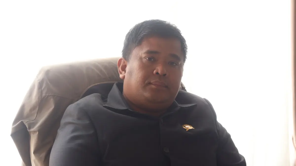 Ketua Komisi II DPRD Balikpapan, Fauzi Adi Firmansyah menilai perlu evaluasi ulang terkait formula harga bahan pokok dari Koperasi Desa Merah Putih untuk menyuplai program MBG. (ANGGI PRADITHA/KP)
