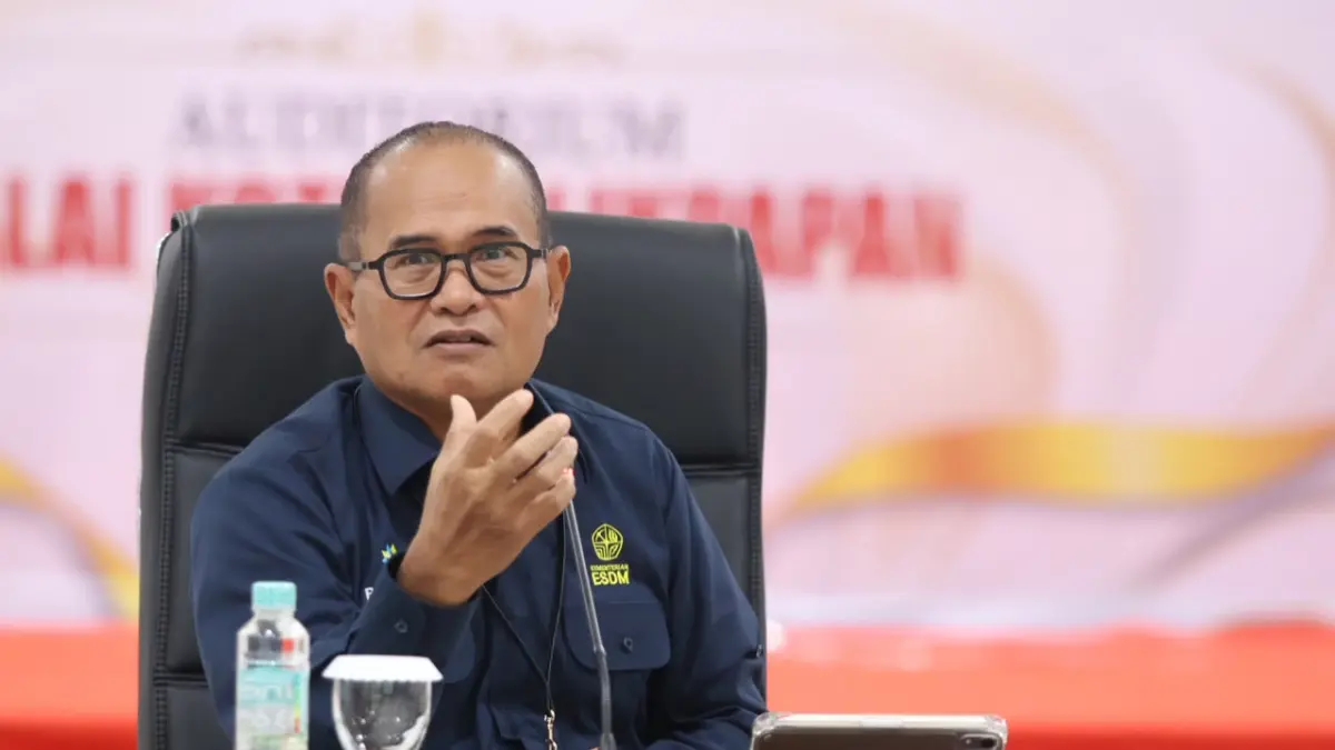 KUOTA: Kepala BPH Migas Wahyudi Anas memastikan kuota Pertalite untuk Balikpapan masih aman hingga akhir tahun meski terjadi antrean mengular, terutama pada sore hari. (ANGGI PRADITHA/KP)