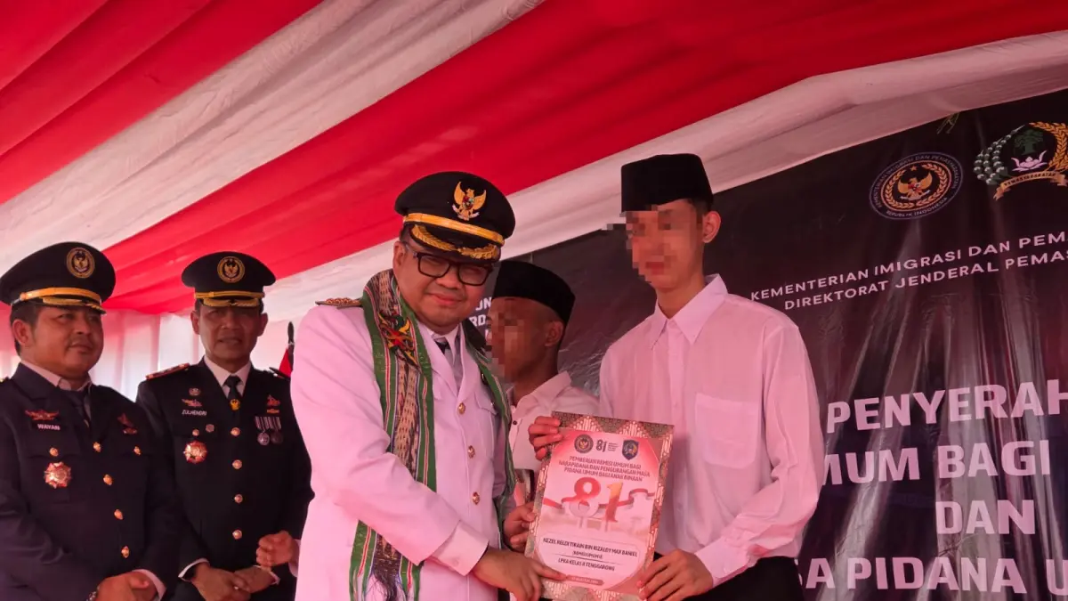 WARGA BINAAN: Penyerahan remisi bagi warga binaan apas di Kukar dalam rangka HUT ke-81 Kemerdekaan RI. (IST)