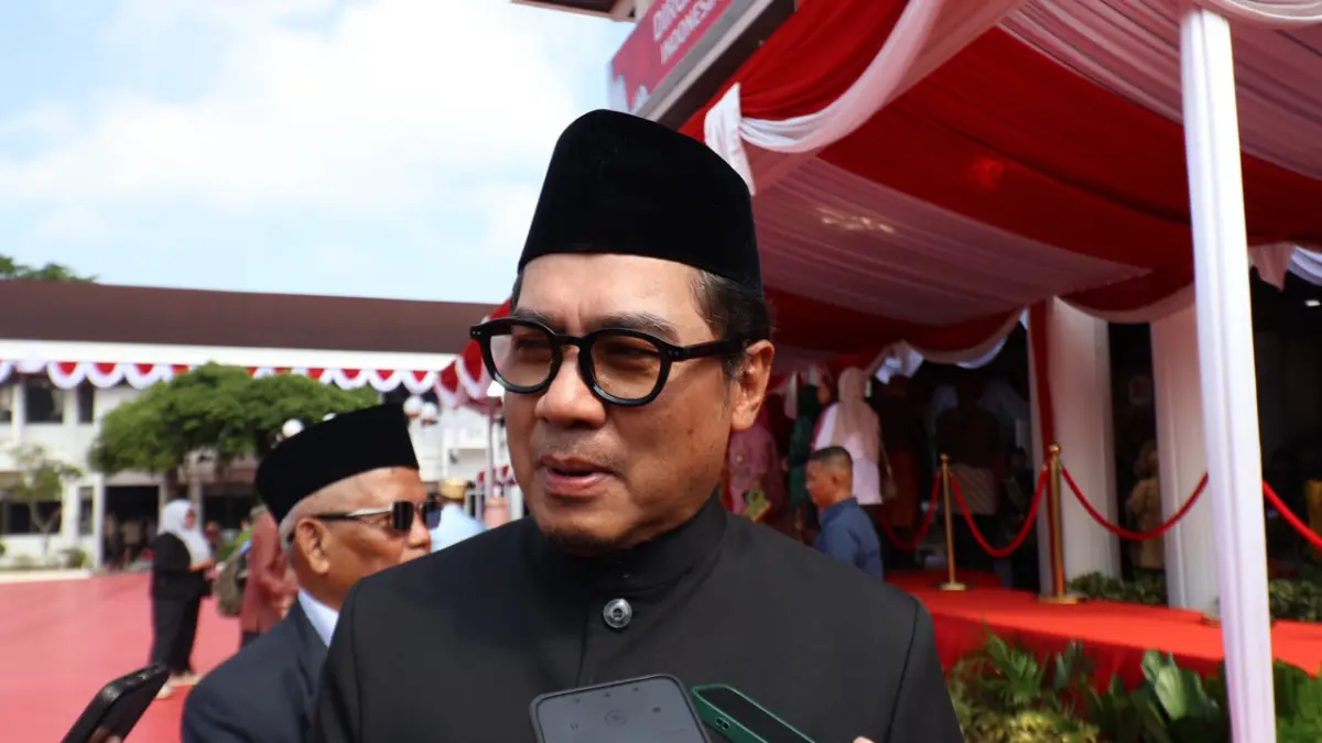 Dampak kemarau panjang membuat level air waduk menyusut hingga 2,5 meter ke angka 9,5 meter. Dirut PTMB Yudhi Saharuddin memastikan pasokan air baku untuk warga Balikpapan masih dalam kondisi aman. (ANGGI PRADITHA/KP)