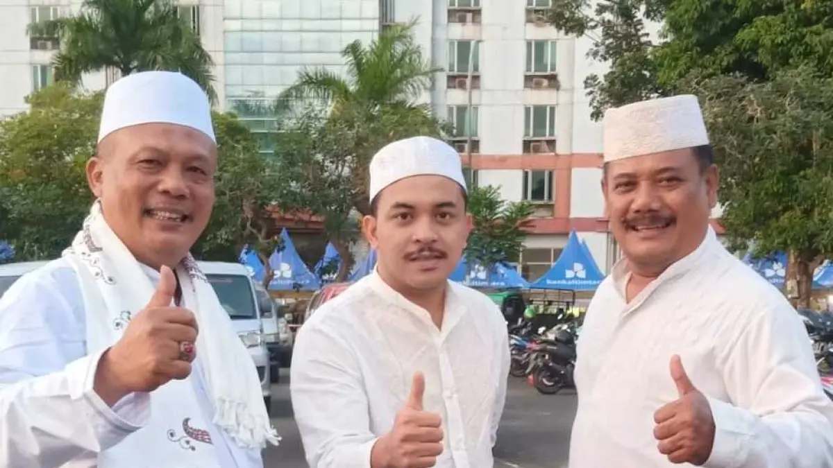 Direktur Utama PT SA, Khomaruzzaman (tengah) saat menyampaikan ucapat HUT RI ke-81.