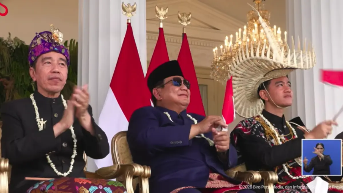 Jokowi, Prabowo, dan Gibran saat Upacara HUT ke-81 Kemerdekaan Republik Indonesia di Istana Merdeka, Senin (17/8/2026. (Foto: Screen Capture)