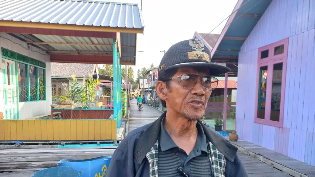 Kepala Desa Pulau Miang, Alimuddin Daud. (FOTO/EKO PRALISTIO)