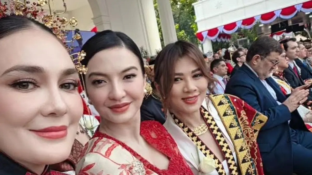 Luna Maya dan Raline Shah.