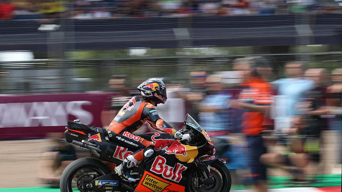 Pedro Acosta saat mengikuti sesi pemanasan jelang GP Inggris di Sirkuit Silverstone (9/8). (TODO CIRCUITO)