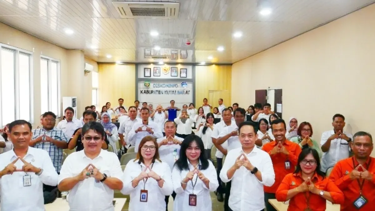 DISKUSI: Diskominfo Kutai Barat menggelar Pra-FGD Forum Satu Data Indonesia 2026 sebagai langkah awal memperkuat tata kelola dan kesiapan data sektoral daerah.