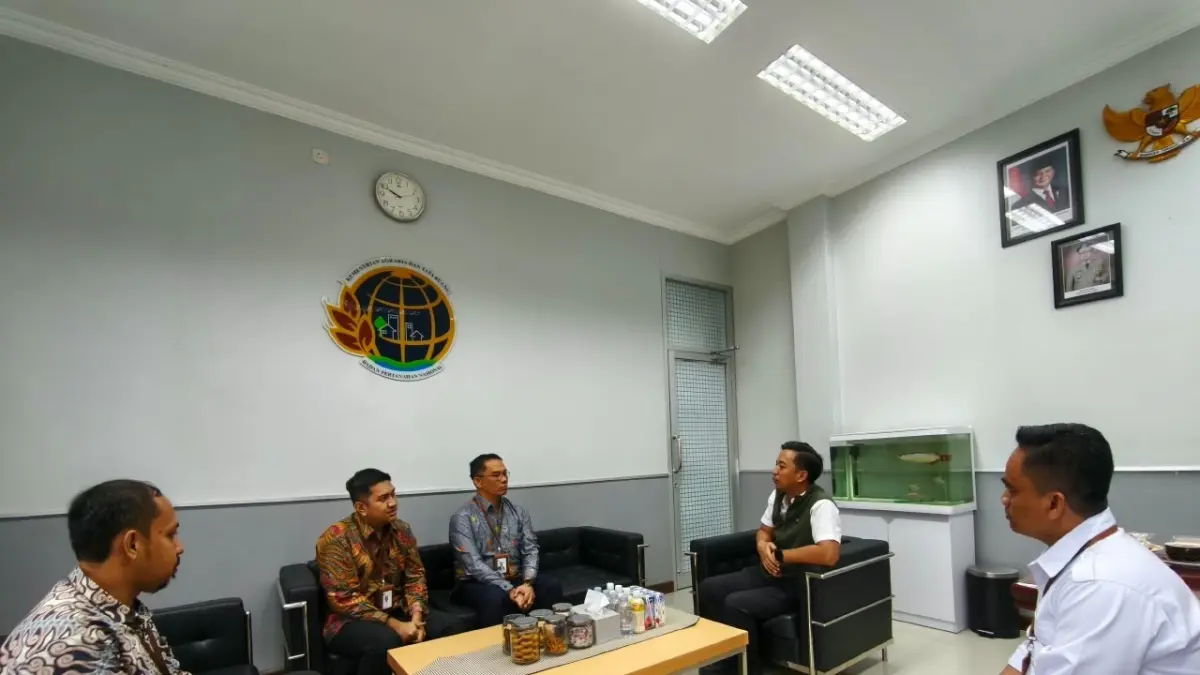 KOLABORASI: PLN UIP KLT bersama ATR/BPN Kabupaten Kutai Kartanegara melakukan koordinasi terkait pengelolaan dan legalitas lahan tapak tower SUTT 150 kV Melak–Kotabangun