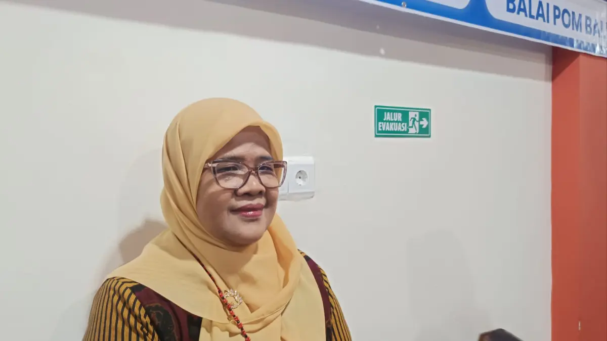 KESEHATAN: Kepala Dinas Kesehatan Kota Balikpapan Alwiati mengimbau warga menggunakan masker guna mengantisipasi debu dan lonjakan kasus ISPA selama musim kemarau. DINA ANGELINA/KP