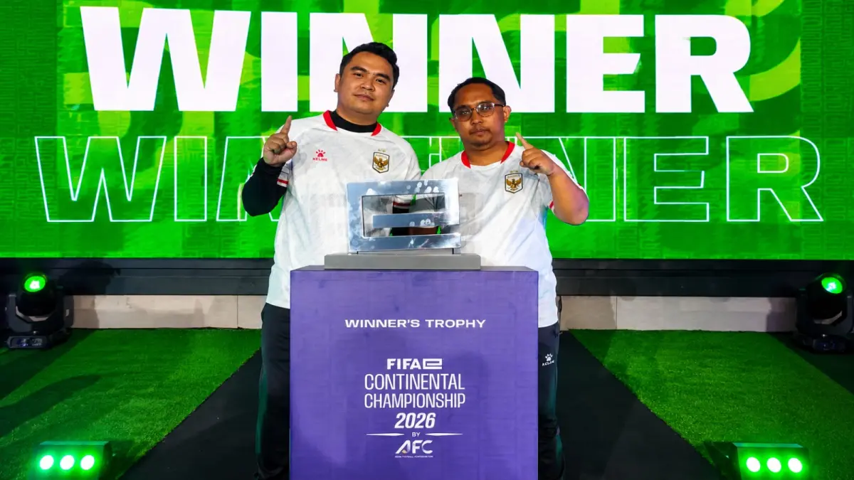 Akbar Paudi (kiri) dan Elga Cahya membawa timnas eFootball Indonesia menjuarai FIFAe Continental Championship 2026.