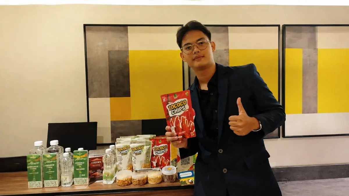 Alfito Yuro Yudistiro mengembangkan Tococo Indonesia dengan mengolah kelapa menjadi berbagai camilan, yang kini telah masuk ke lebih dari 40 retail dan health stores. (Foto: Istimewa)