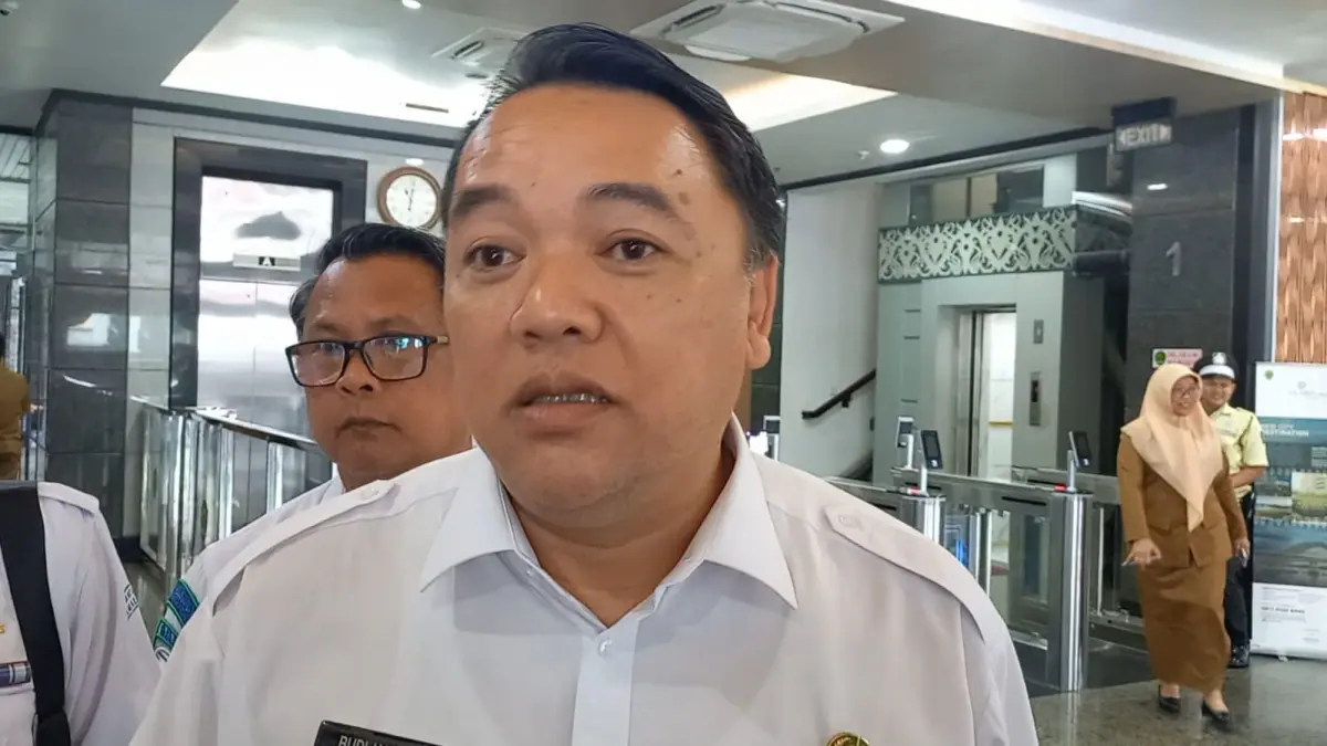 Direktur Operasional Modifikasi Cuaca BMKG Pusat Budi Harsoyo. (FOTO/EKO PRALISTIO)
