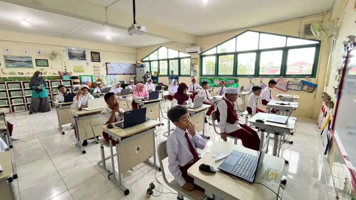 BERPRESTASI: Tiga wakil Bontang akan berlaga di babak final pelaksanaan Olimpiade Sains Nasional (OSN). ADIEL KUNDHARA/KP