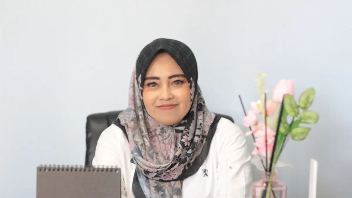 Kepala Bidang Aplikasi Informatika dan Persandian (AIP) Diskominfo PPU - Fitriani