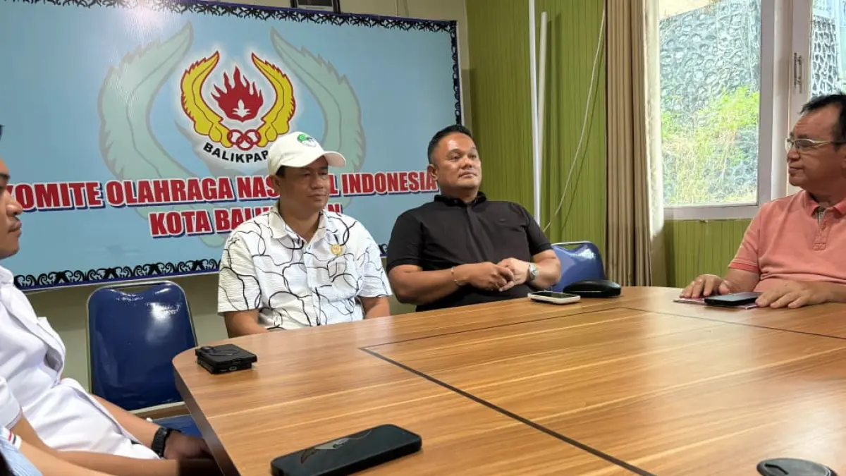 DIBAHAS: KONI Kaltim bertandang ke kantor KONI Balikpapan dan membahas seputar pelaksanaan Porprov.&nbsp;