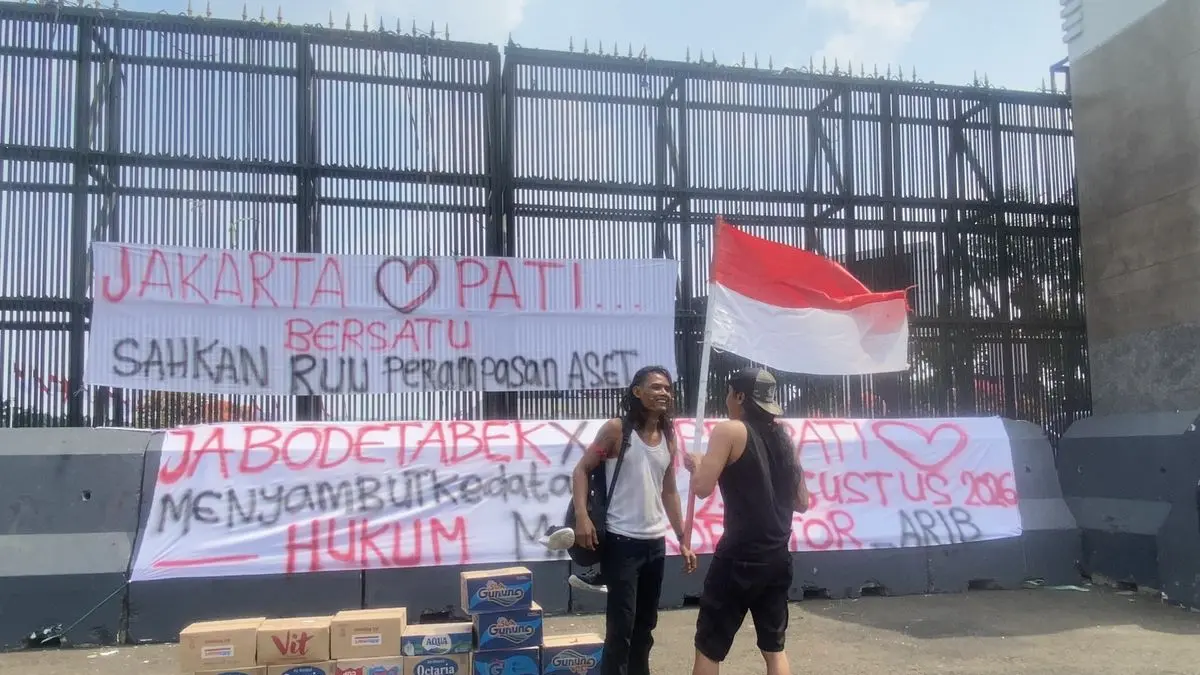 Persiapan demo.