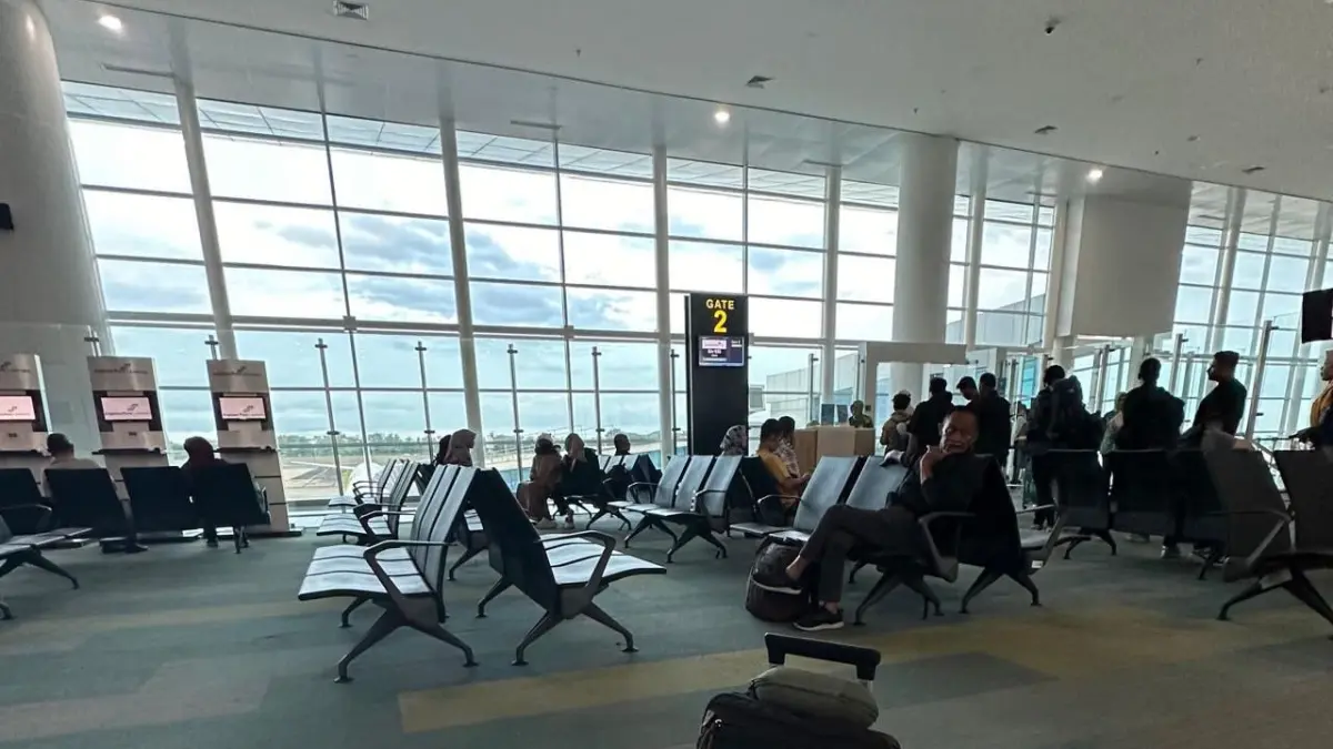 Suasana ruang tunggu Bandara Syamsudin Noor Banjarbaru. (Foto; Dok/Radar Banjarmasin-Kaltim Post Group)