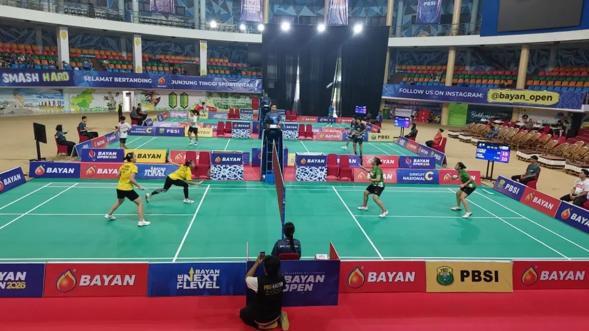 ANIMO : Bayan Open sedot animo penonton, panitia antisipasi partai final. (Foto: Oktavia Megaria/Kaltim Post)