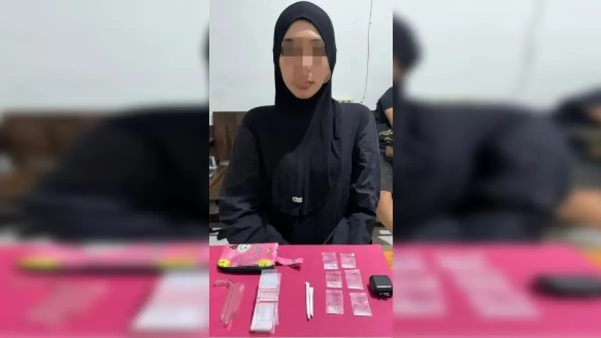 NARKOBA: Pelaku diamankan berikut barang bukti sabu.
