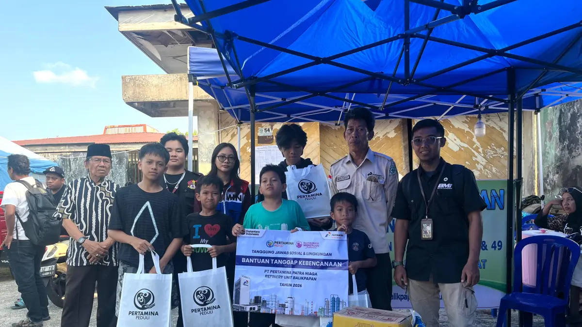 PEDULI: Bantuan bagi masyarakat korban kebakaran di RT 48 dan RT 49, Kelurahan Baru Ilir diserahkan langsung melalui posko kebakaran dengan melibatkan Lembaga Pemberdayaan Masyarakat serta Kelurahan Tangguh Bencana Baru Ilir.

&nbsp;